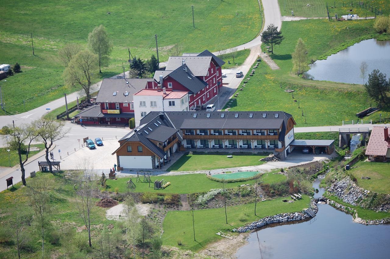 Jbx Resort Hotel Albatros Přední Výtoň 外观 照片