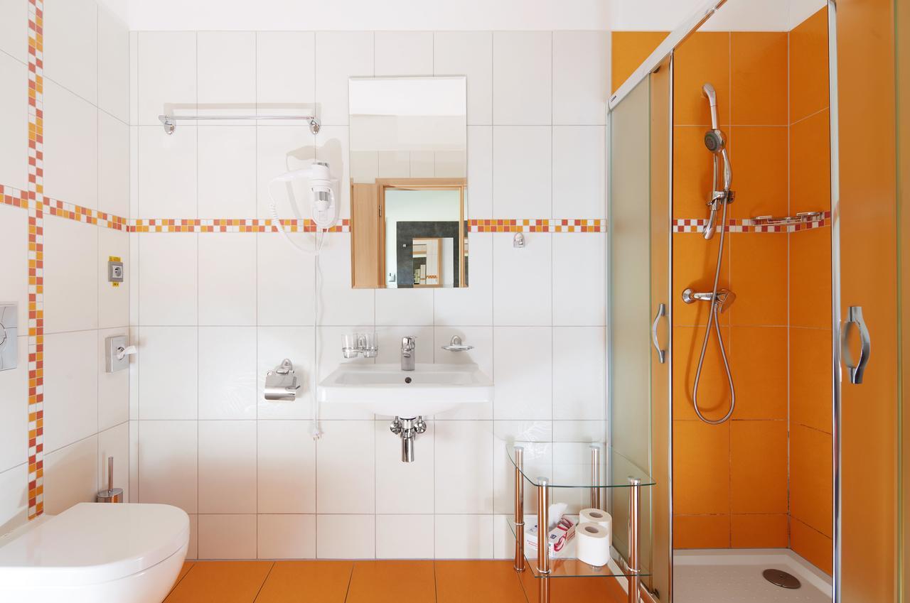Jbx Resort Hotel Albatros Přední Výtoň 外观 照片